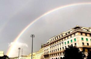 Termina l’allerta meteo su Genova e arriva l’arcobaleno Termina l'allerta meteo su Genova e arriva l'arcobaleno