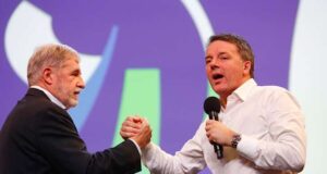 Sindaco Bucci alla Leopolda, M5S: Un idillio di interessi reciproci