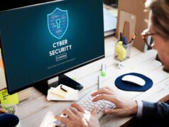 Minaccia cyber, il mondo teme gli attacchi e la loro gravità hacker polizia computer