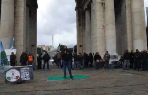 No Green pass | Incontro con gli avvocati Fusillo, Mori e il prof. Becchi. Poi corteo No Green pass | Incontro con gli avvocati Fusillo, Mori e il prof Becchi, poi corteo