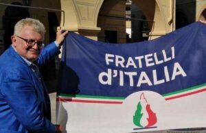 FdI attacca Governo: finanzia reddito nullafacenza e abbandona i balneari