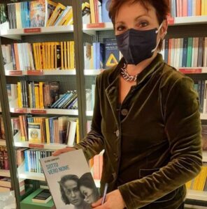 Elena Conforti presenta il suo libro