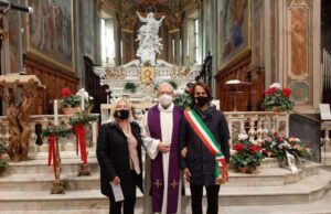 La comunità varazzina ha festeggiato don Claudio Doglio La comunità varazzina ha festeggiato don Claudio Doglio