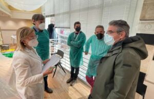 Recco, continuano le vaccinazioni nel hub della biblioteca civica