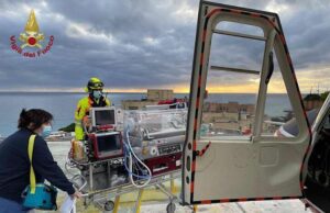 VVF, in volo da Torino a Imperia e poi al Gaslini con un neonato VVF, in volo da Torino a Imperia e poi al Gaslini con un neonato