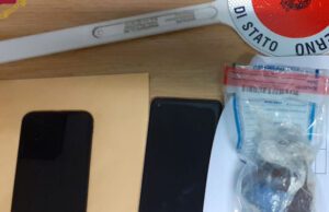 Casello aeroporto, in auto con 190 grammi di eroina: arrestati 2 italiani