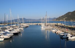 Marina di Chiavari – Calata Ovest: formazione e standard di alta qualità Marina di Chiavari