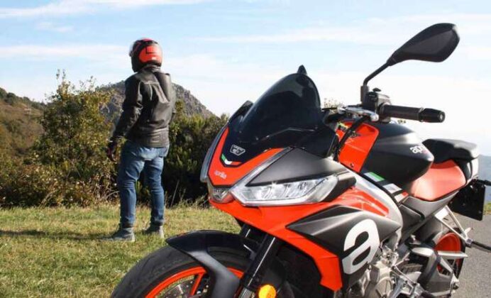 Subito dopo il lampo… Test ride Aprilia Tuono 660