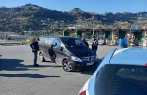 Operazione Pantografo, arrestati 13 passeur a Ventimiglia Operazione Pantografo, arrestati 13 passeur a Ventimiglia