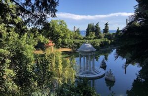 La fioritura delle camelie del Parco di Villa Durazzo Pallavicini a Pegli Villa Durazzo Pallavicini