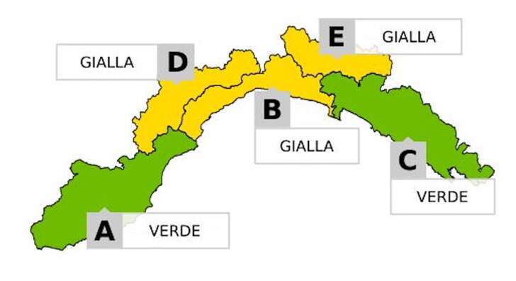 Allerta gialla per neve estesa anche all'entroterra di Genova