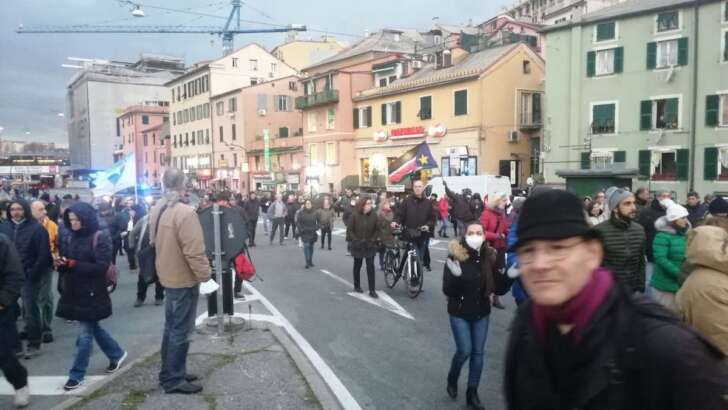 No green pass | Manifestazione a Genova per il 30esimo sabato di fila