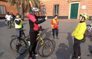 Torna l’iniziativa tutti a scuola a piedi o in bici! Si è incominciato da Pegli pegli