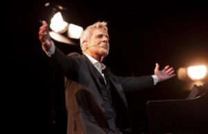 Posticipato il concerto di Claudio Baglioni Posticipato il concerto di Claudio Baglioni