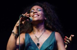 Loano, in piazza Rocca il concerto di Sherrita Duran Loano, in piazza Rocca il concerto di Sherrita Duran