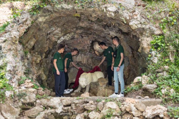 Sotto gli occhi della fiera: inaugurata la Valletta del Leone a Voltri