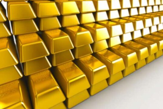 Russia vicina al Gold Standard? Mosca collega rublo all’oro Russia vicina al Gold Standard? Mosca collega rublo all’oro e a materie prime