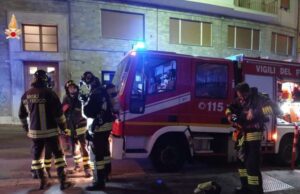 Ceriale, incendio rende inagibile appartamento Arenzano, a fuoco appartamento: una persona intossicata