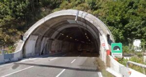 A26, riaperta la galleria Monacchi danneggiata da un incendio