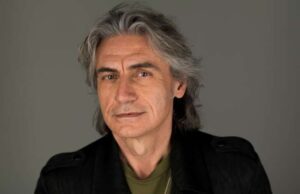 In uscita l’autobiografia di Luciano Ligabue In uscita l'autobiografia di Luciano Ligabue