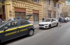 Gdf, controlli su olio extravergine: 2,3 milioni di litri sono risultati irregolari Gdf, controlli su olio extravergine: 2,3 milioni di litri sono risultati irregolari