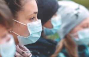 Mascherine a scuola, l’appello del Garante Lalla per limitarne l’uso Mascherine a scuola, l'appello del Garante Lalla per limitarne l’uso