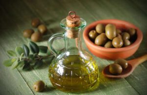 Coldiretti: falsa una bottiglia di olio extravergine su quattro Coldiretti: falsa una bottiglia di olio extravergine su quattro