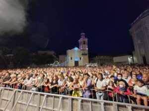 Notte Bianca 2022 a Loano con Donatella Rettore