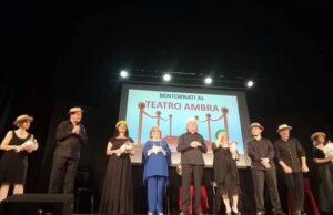 Dopo due anni riaperto ad Albenga il Teatro Ambra Un momento dello spettacolo