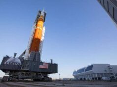 Lanciato primo satellite per futuri viaggi sulla luna