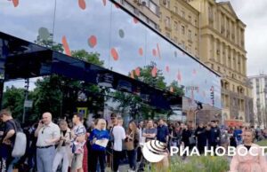 Russia, il McDonald’s diventa “Vkousno i totchka” Russia, il McDonald's diventa “Vkousno i totchka”