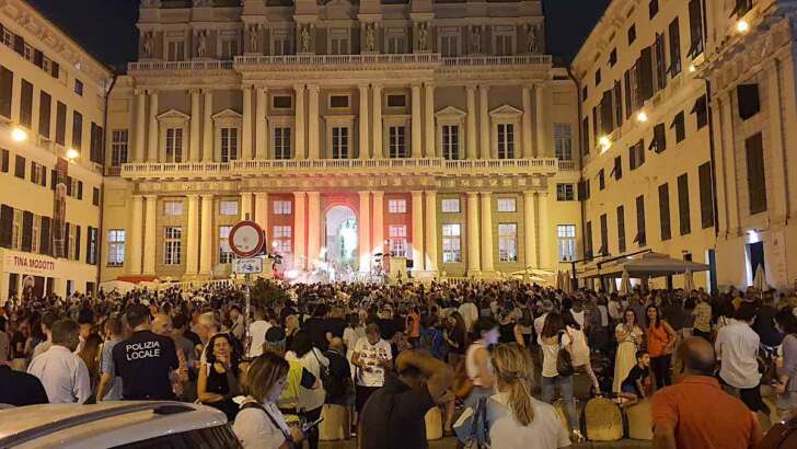 San Giovanni, falò e musica in piazza Matteotti: oggi la festa prosegue