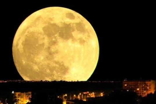 E’ sorta nella notte la Superluna, prima per la sua grandezza