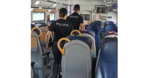 Deve scontare oltre 3 anni di carcere, arrestato dalla Polfer su un treno