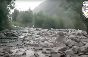 Val Ferret, emergenza per frana: la testimonianza di un genovese Val Ferret, emergenza idrica per frana: la testimonianza di un genovese