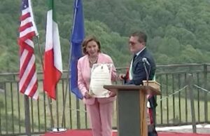 Cina, Taiwan e Usa: tensione alle stelle. Pelosi prenota albergo Cina, Taiwan e Usa, tensione alle stelle tra: Pelosi prenota albergo