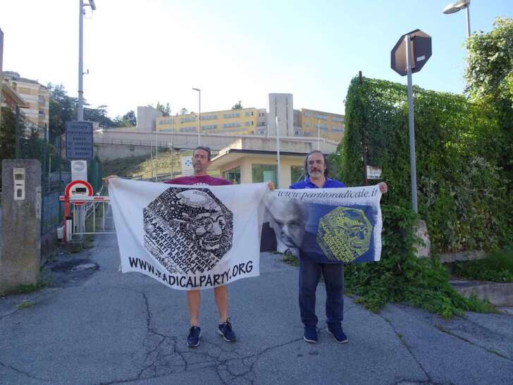 Una delegazione dei Radicali visita il carcere di Pontedecimo
