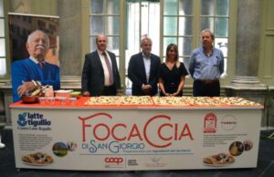 La Focaccia di San Giorgio di Genova World negli ipermercati di Coop Liguria La Focaccia di San Giorgio di Genova World negli ipermercati di Coop Liguria