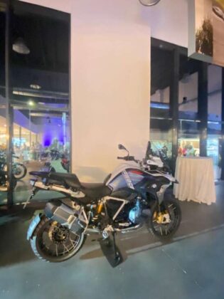Inaugurata dalla Gino Spa di Albenga, la concessionaria BMW Motorrad