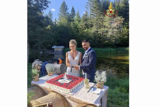 VVF Genova, Serena e Alessio: un matrimonio fra colleghi VVF Genova, Serena e Alessio: un matrimonio fra colleghi