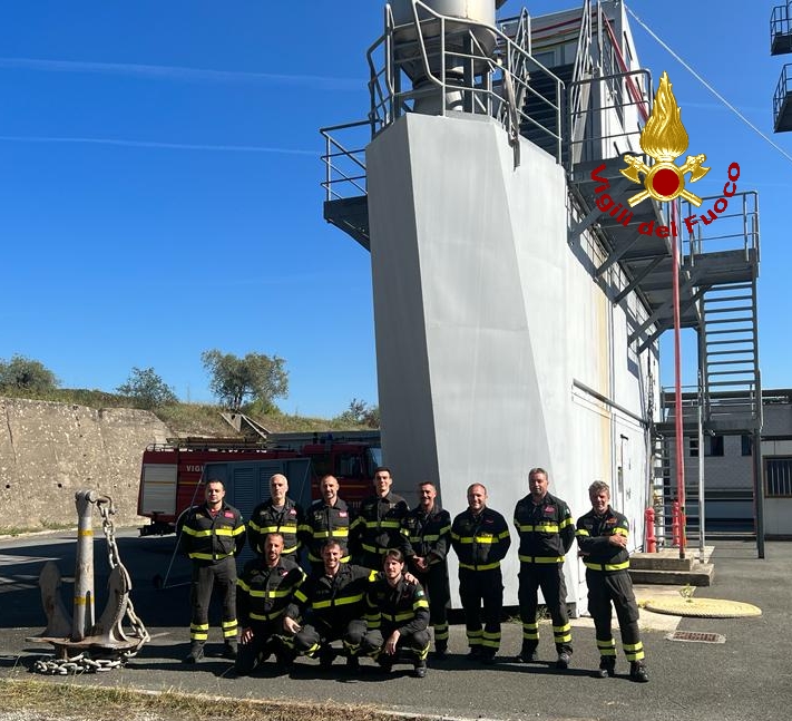 Nuovo corso Antincendio Navale svolto dai VVF alla Spezia