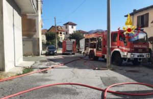 Loano, intervento per principio di incendio in una villetta Loano, intervento per principio di incendio in una villetta