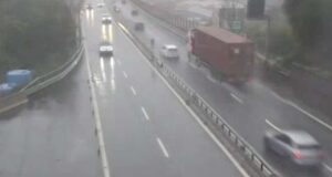 Sulla A10 incidente, qualche coda per la pioggia: la situazione