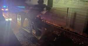 Paura in A10, mezzo colpisce cavalcavia: Località Vignetta isolata
