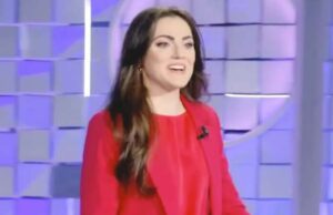 Suor Cristina lascia la vita consacrata e continua con la musica Suor Cristina lascia la vita consacrata e continua con la musica