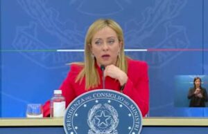 Meloni: approvata manovra economica da 35 miliardi | Diretta Meloni: Approvata manovra economica da 35 miliardi | Diretta