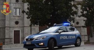 Ruba un telefonino in un negozio, nei guai 54enne spezzino