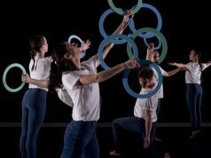 Circumnavigando: a Genova i Gandini Juggling e a Sestri i folli ciclisti di Madame Rebiné Gandini Juggling
