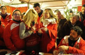 Il Mercatino di San Nicola entra nel vivo Mercatino di San Nicola-Estrazine benefica