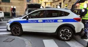 Anziana investita sulle strisce da grosso Suv a Carignano